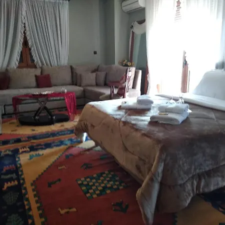 House In The Village * Fotolívos