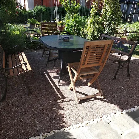 House In The Village Apartmán Fotolívos