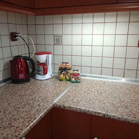 House In The Village Fotolívos