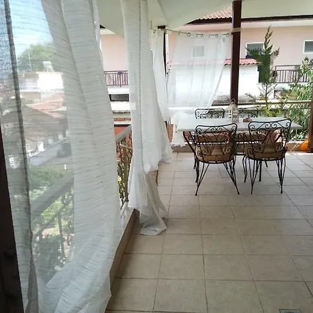 House In The Village * Fotolívos