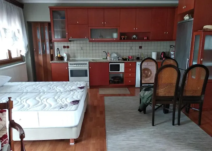 House In The Village Διαμέρισμα *