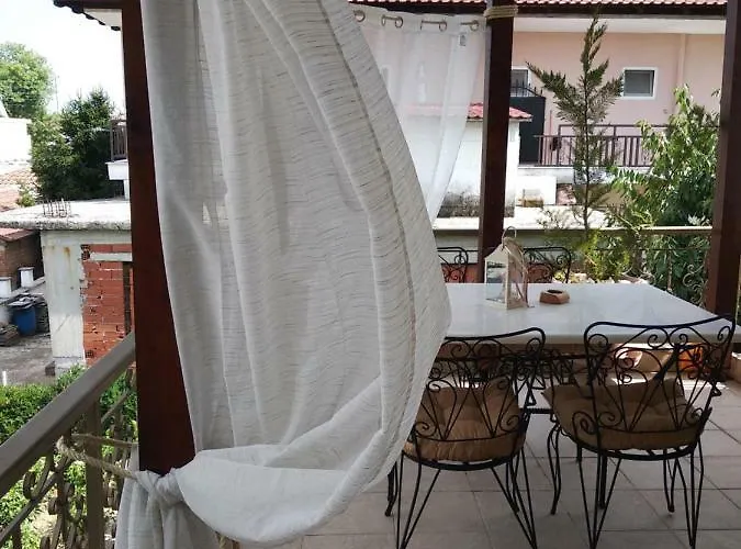 Διαμέρισμα House In The Village *