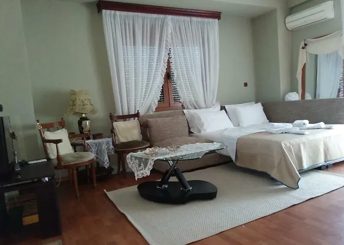 House In The Village Διαμέρισμα Fotolívos