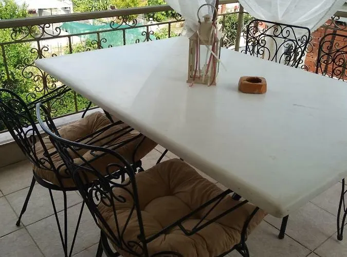 Διαμέρισμα House In The Village Fotolívos